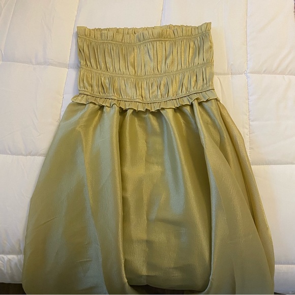 Klesis Dresses & Skirts - Klesis Gold Pleated Strapless Dress